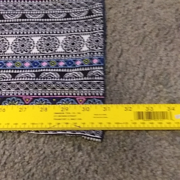 No Boundaries Lounge Pants - Picture 3 of 5